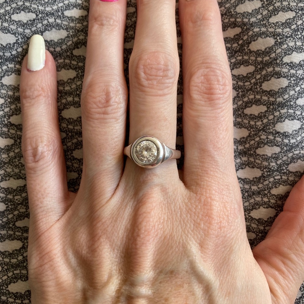 925 Sterling Silver Ring size 7